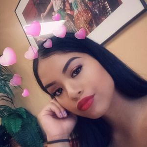 Meet your Posher, Esther